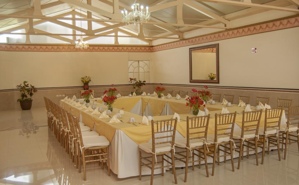 Centro Hotel Villa Las Margaritas Xalapa Buitenkant foto